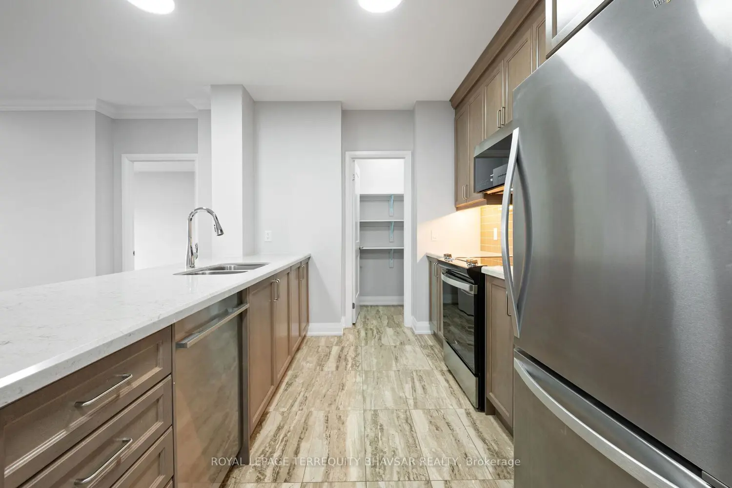 Additional image 10 of 830 Megson Terrace 621