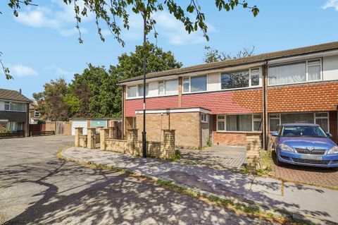 Osborne Gardens, Thornton Heath CR7