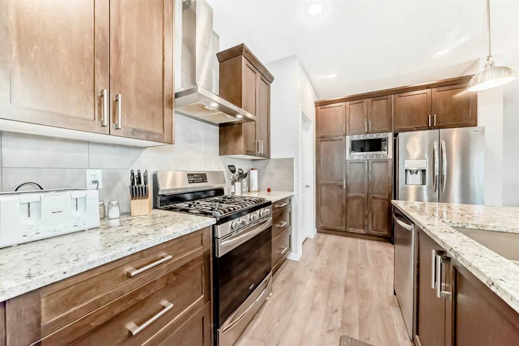 151 Sundown Way, Cochrane, AB, T4C 0H4 photo 5