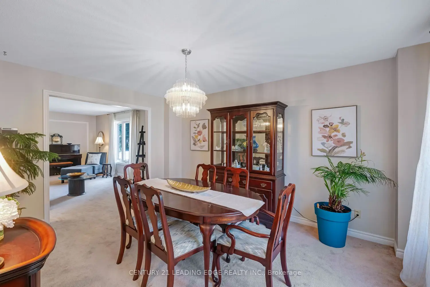 22 Havagal Crescent photo 4