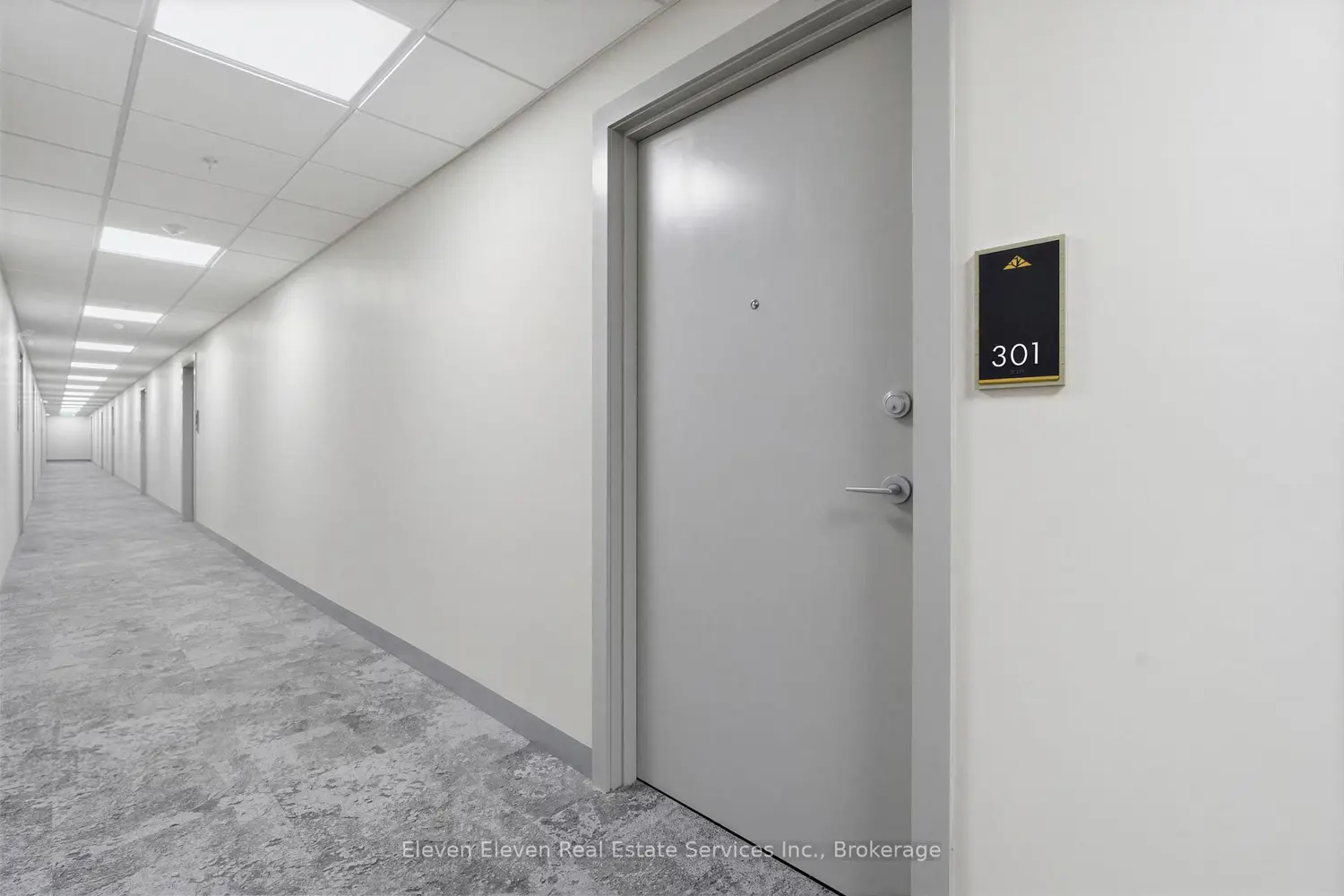 1100 Lackner Place 301 photo 2