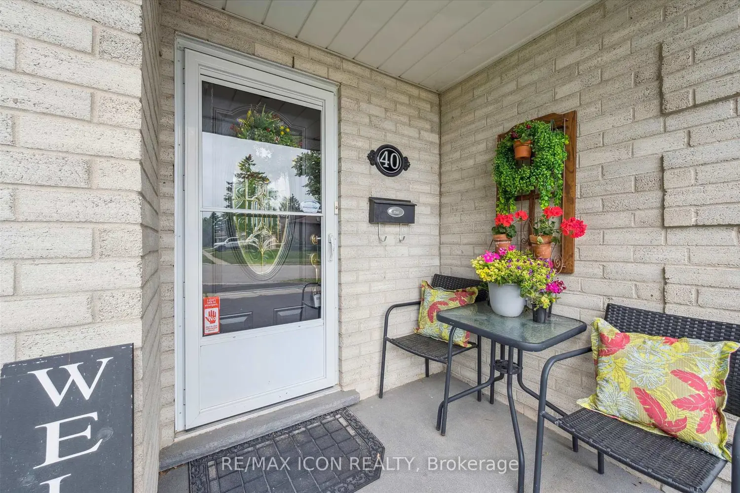 40 Abeles Avenue