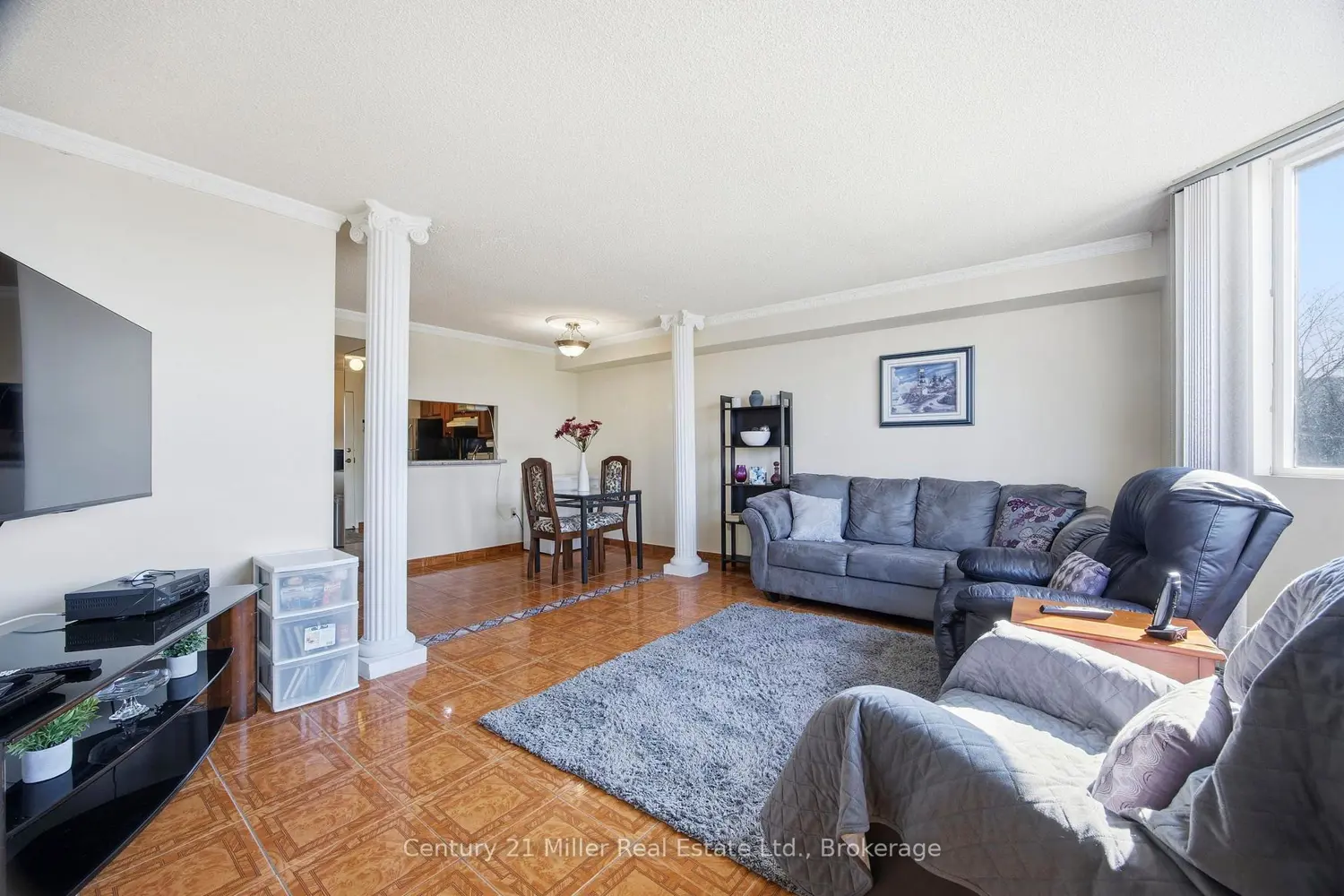 Additional image 13 of 3845 Lake Shore Boulevard 411