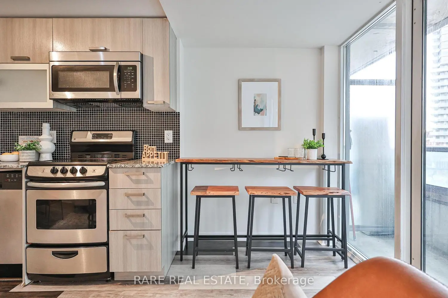 Additional image 6 of 36 Lisgar Street 518 W