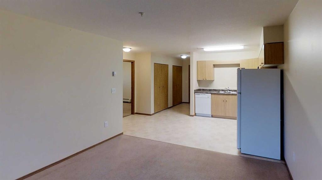 Additional image 6 of 301-12025 Royal Oaks Drive, Grande Prairie, AB, T8V 2K8