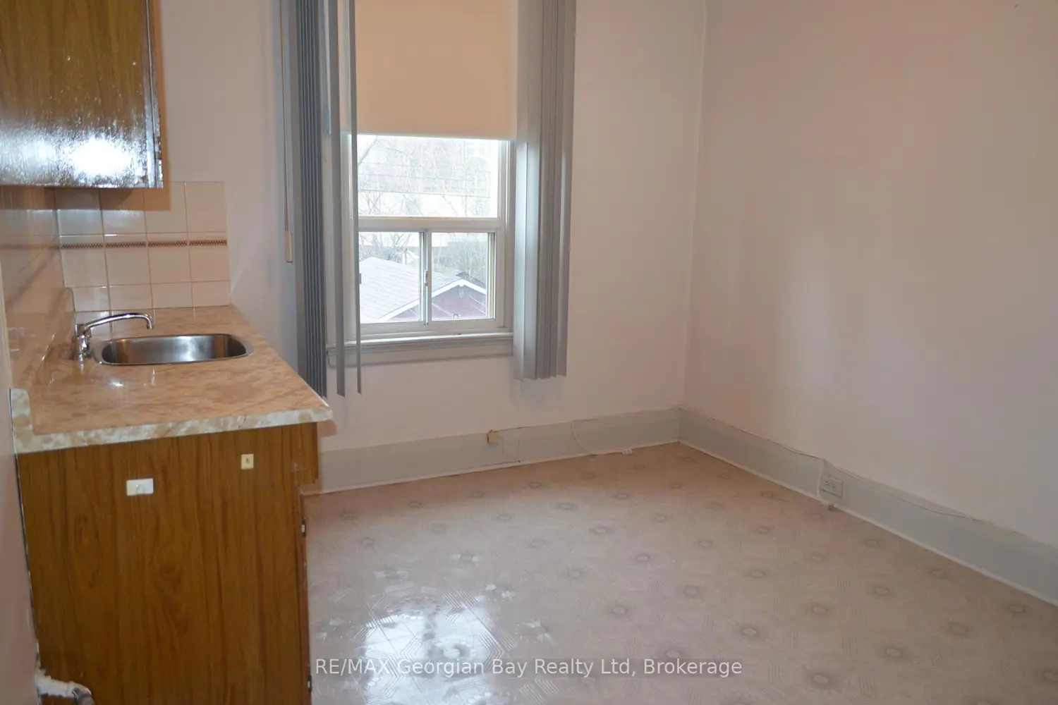 Additional image 6 of 517 Milverton Boulevard