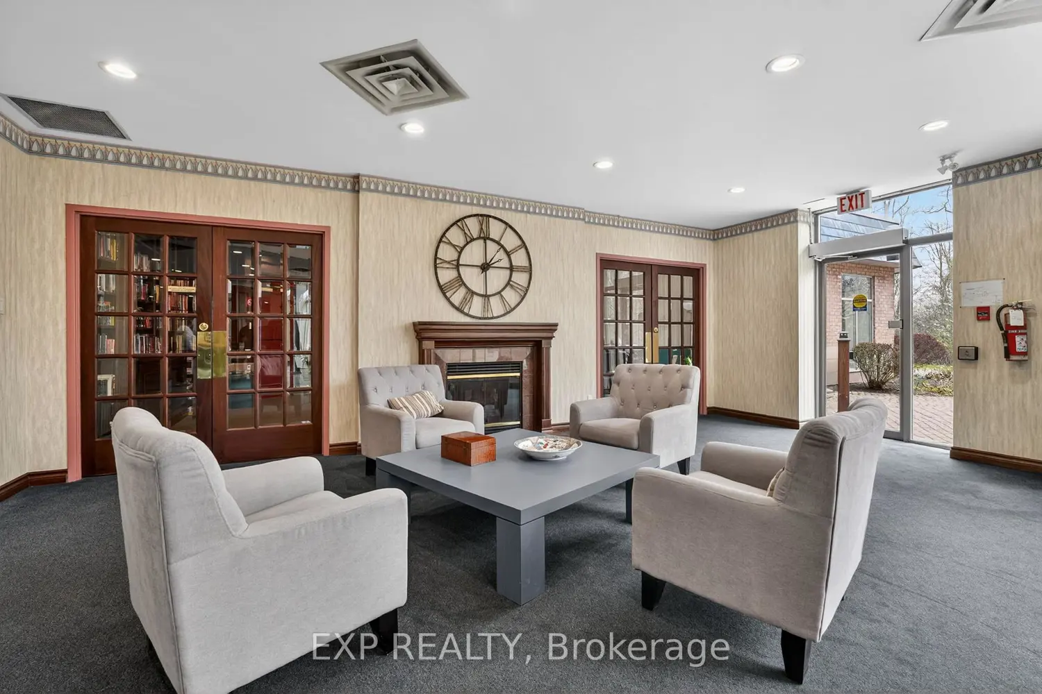 Additional image 10 of 8111 Forest Glen Drive 301