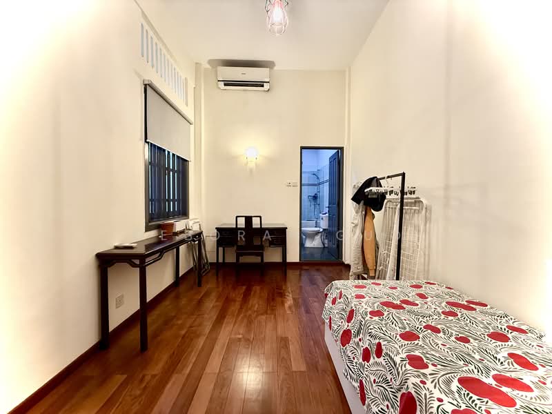 Beautiful Conservation House Along Onan Road photo 5