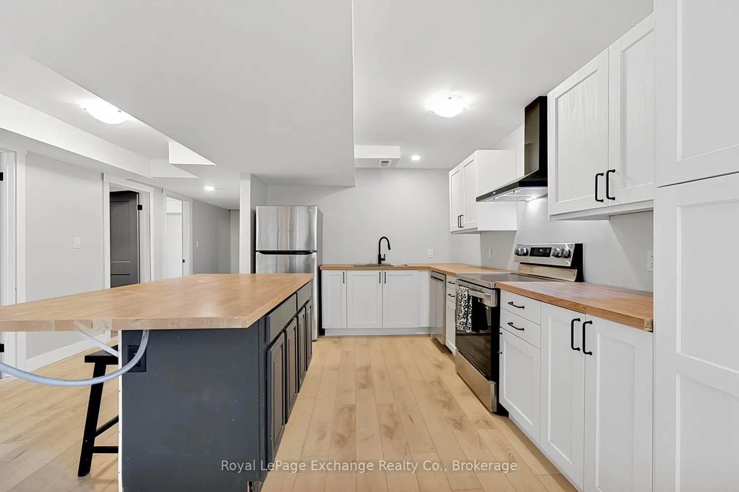 Additional image 10 of 34 Queen Avenue