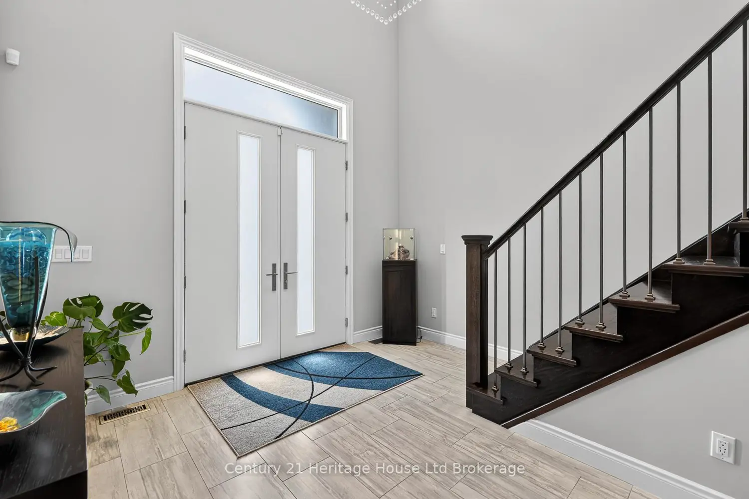 349 Masters Drive photo 2