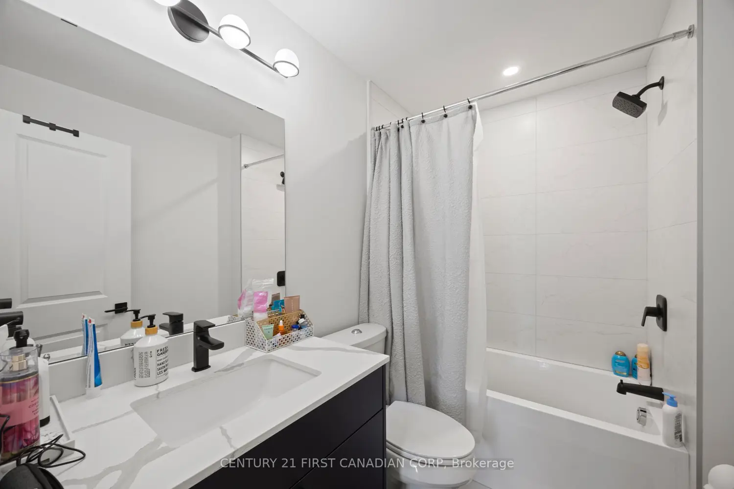 Additional image 16 of 3900 Savoy Street 187