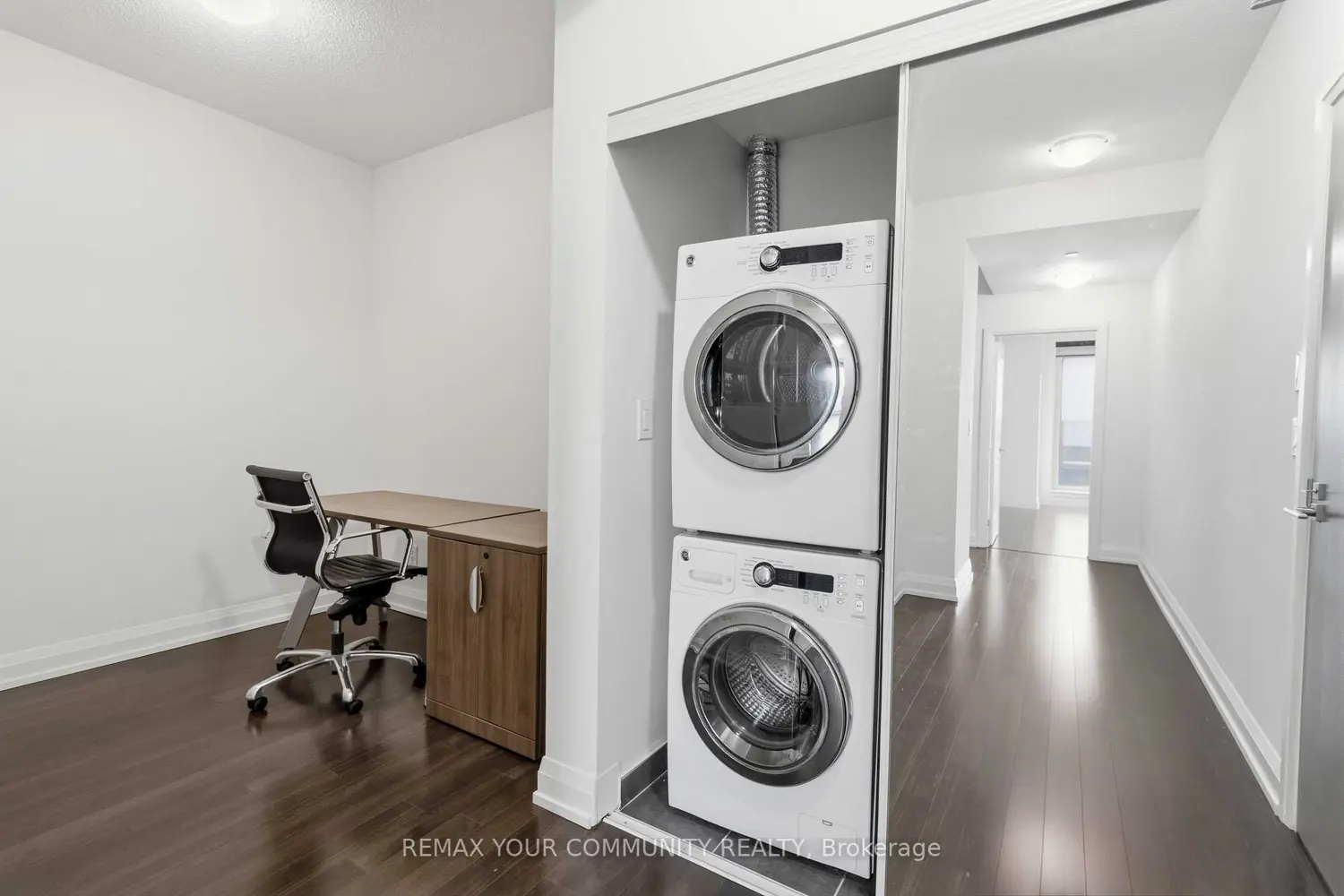 Additional image 3 of 7167 Yonge Street 418
