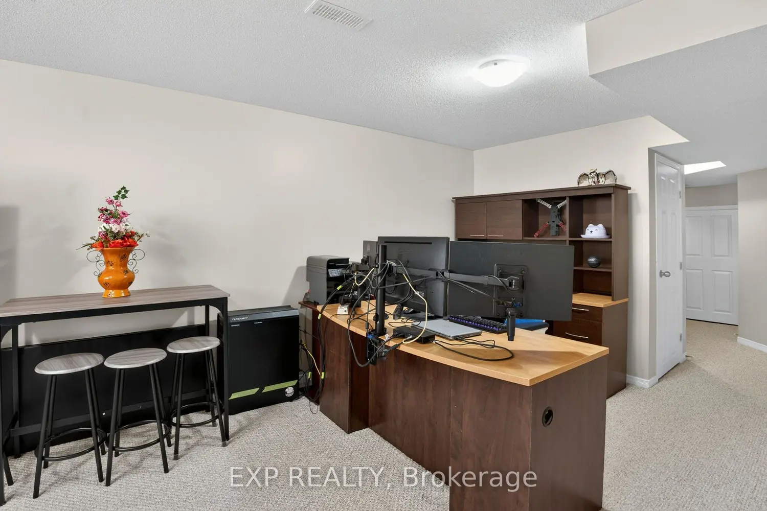 Additional image 9 of 301 Brigitta Street