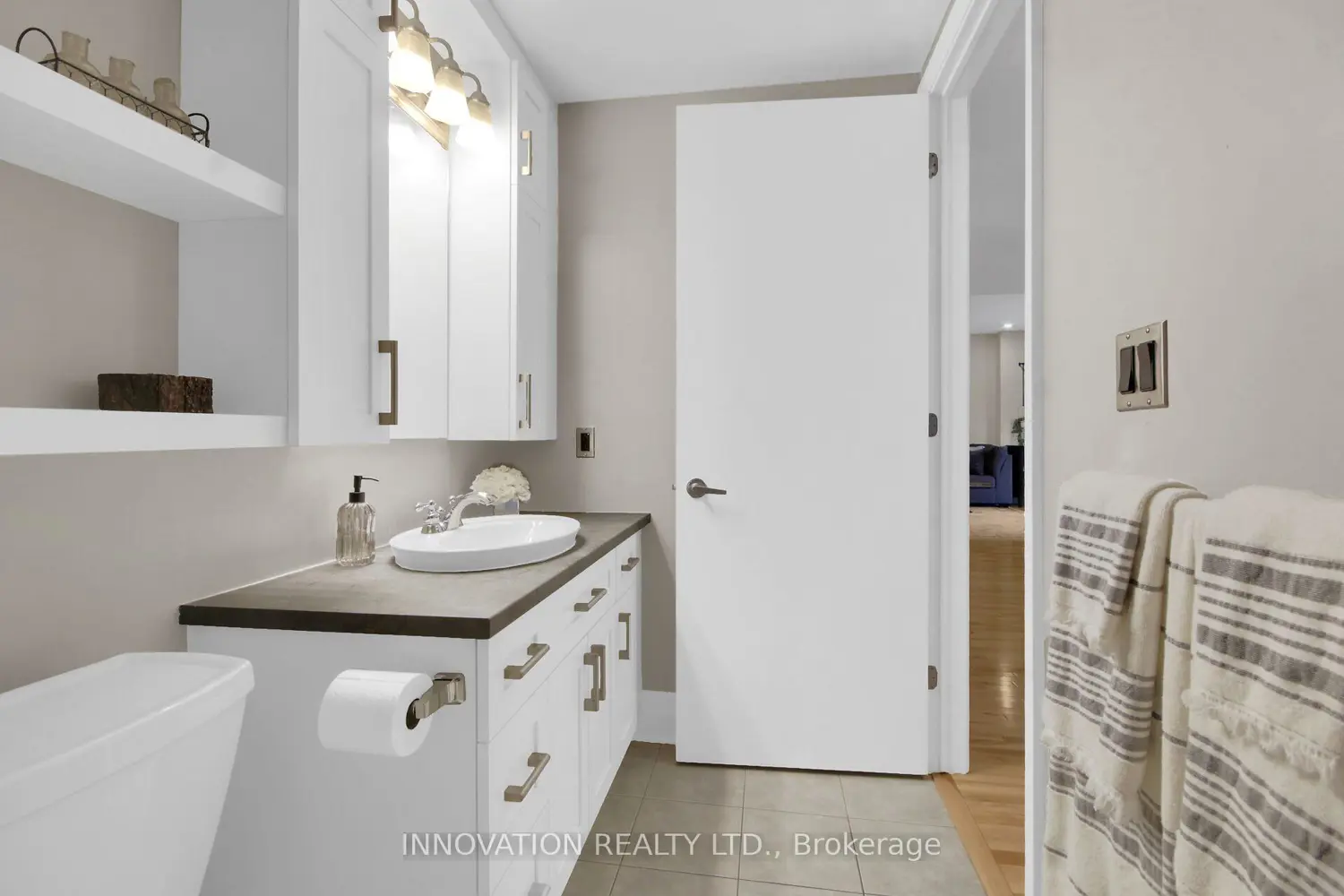 Additional image 16 of 457 Mcleod Street 104