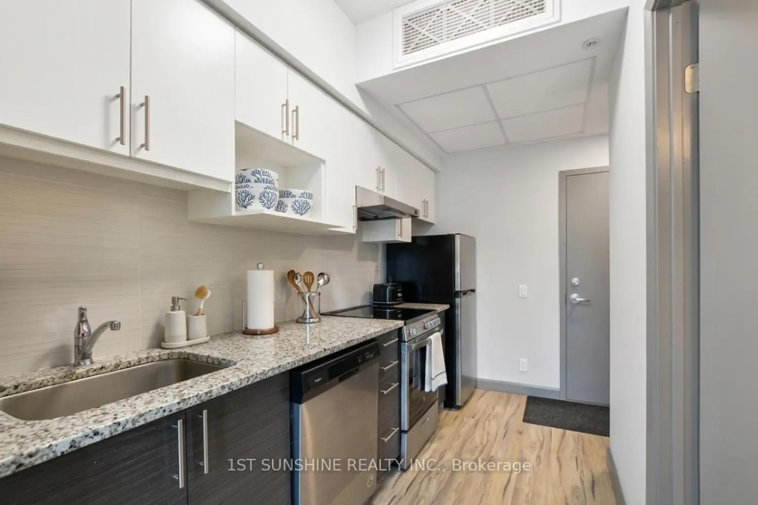 Additional image 7 of 77 Leland Street 414