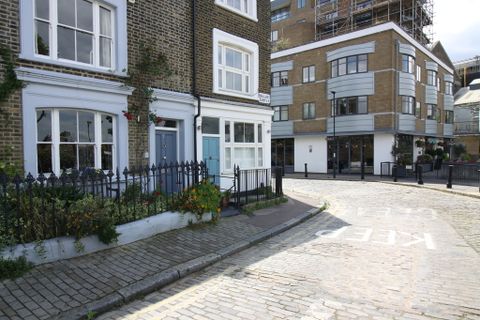 Ballast Quay, London SE10