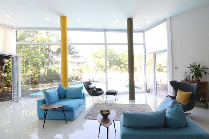 Rare Hilltop Quite Bungalow for rent!
