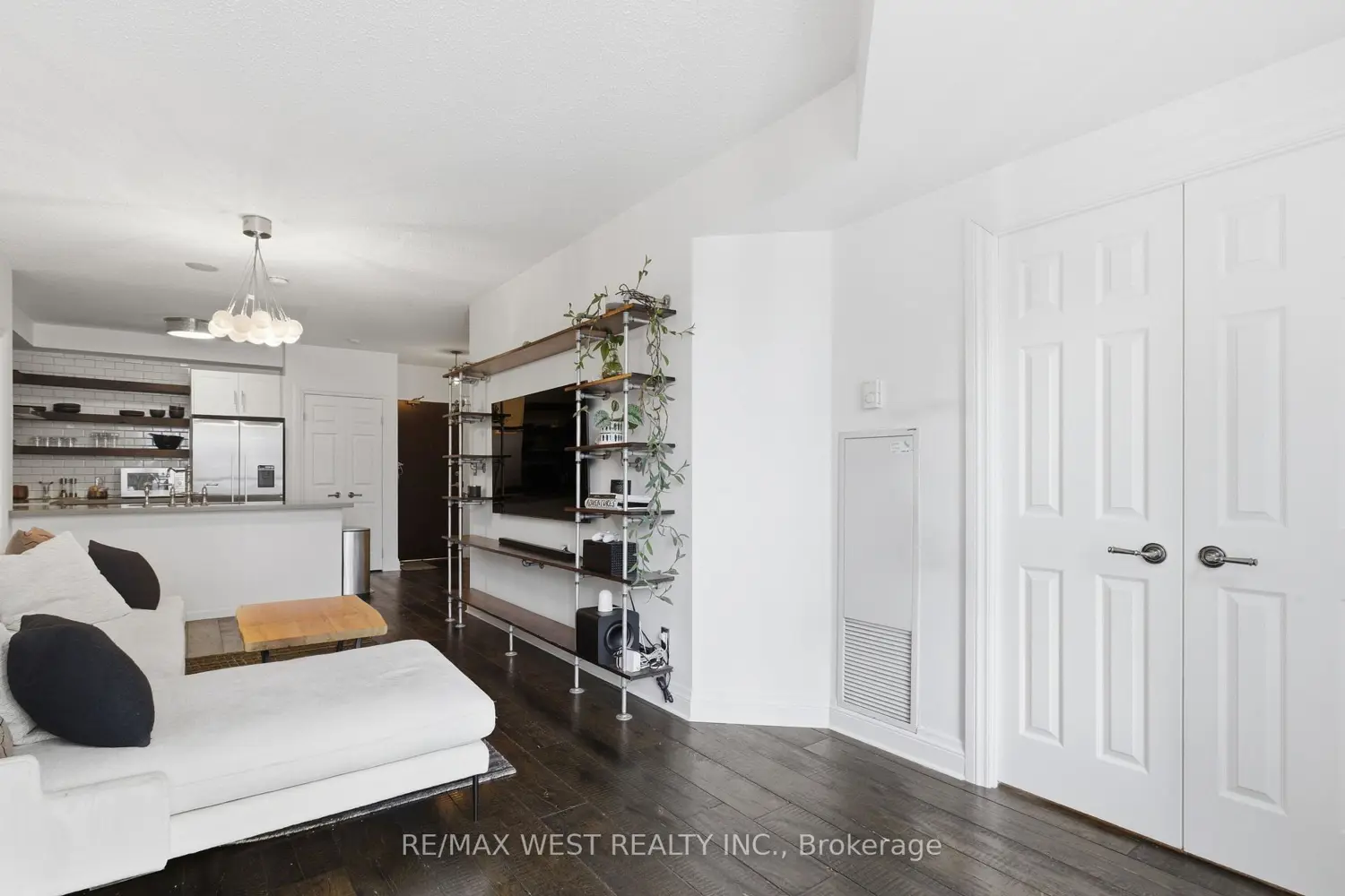Additional image 8 of 55 Bloor Street 1709