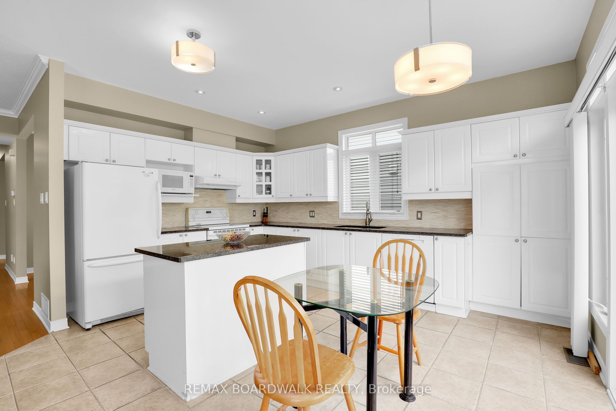 Additional image 2 of 82 Upney Drive, Ottawa, ON, K2J 5G6