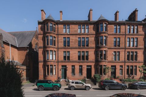 83 Hyndland Road, Hyndland G12