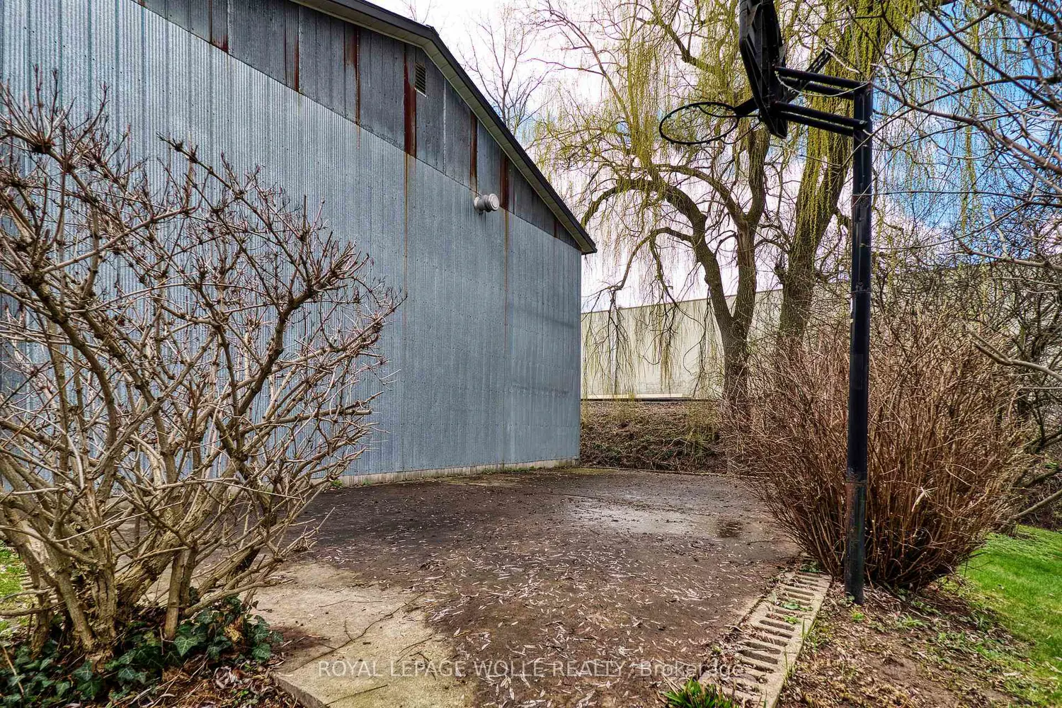 Additional image 7 of 108 Queensway Drive