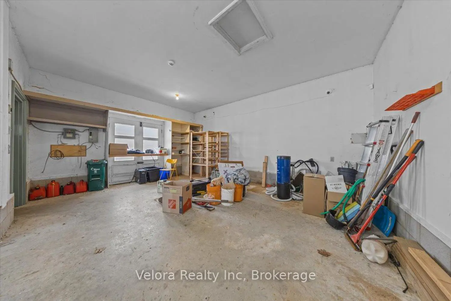 Additional image 11 of 301 Zephyr Avenue