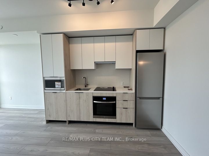 Additional image 5 of 1005-1007 The Queensway Road, Toronto, ON, M8Z 0H4