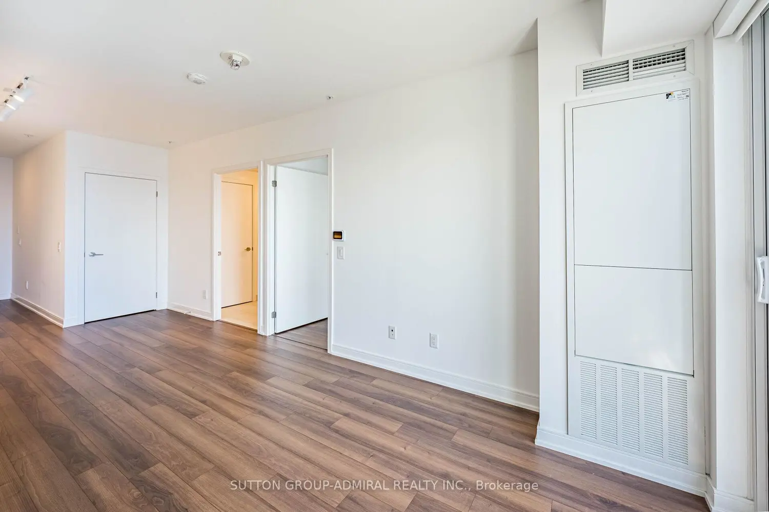 Additional image 8 of 30 Samuel Wood Way 1311