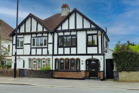 Coulsdon Road, Old Coulsdon, Coulsdon CR5