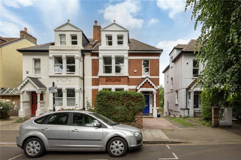 Thorney Hedge Road, London W4
