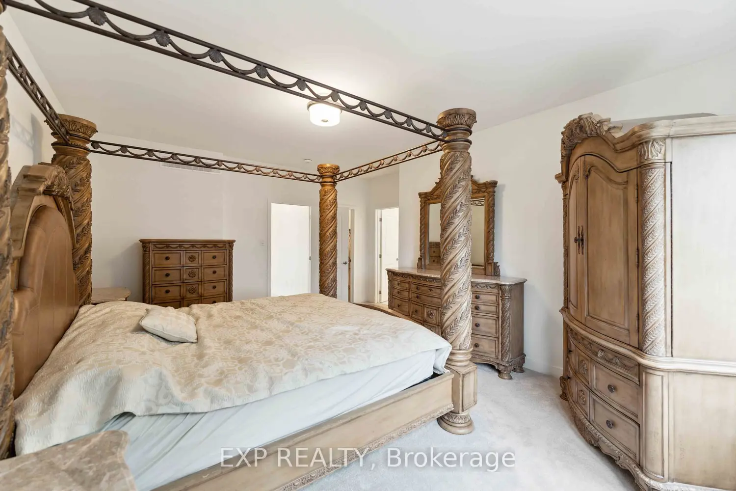 Additional image 11 of 748 Ovation Grove