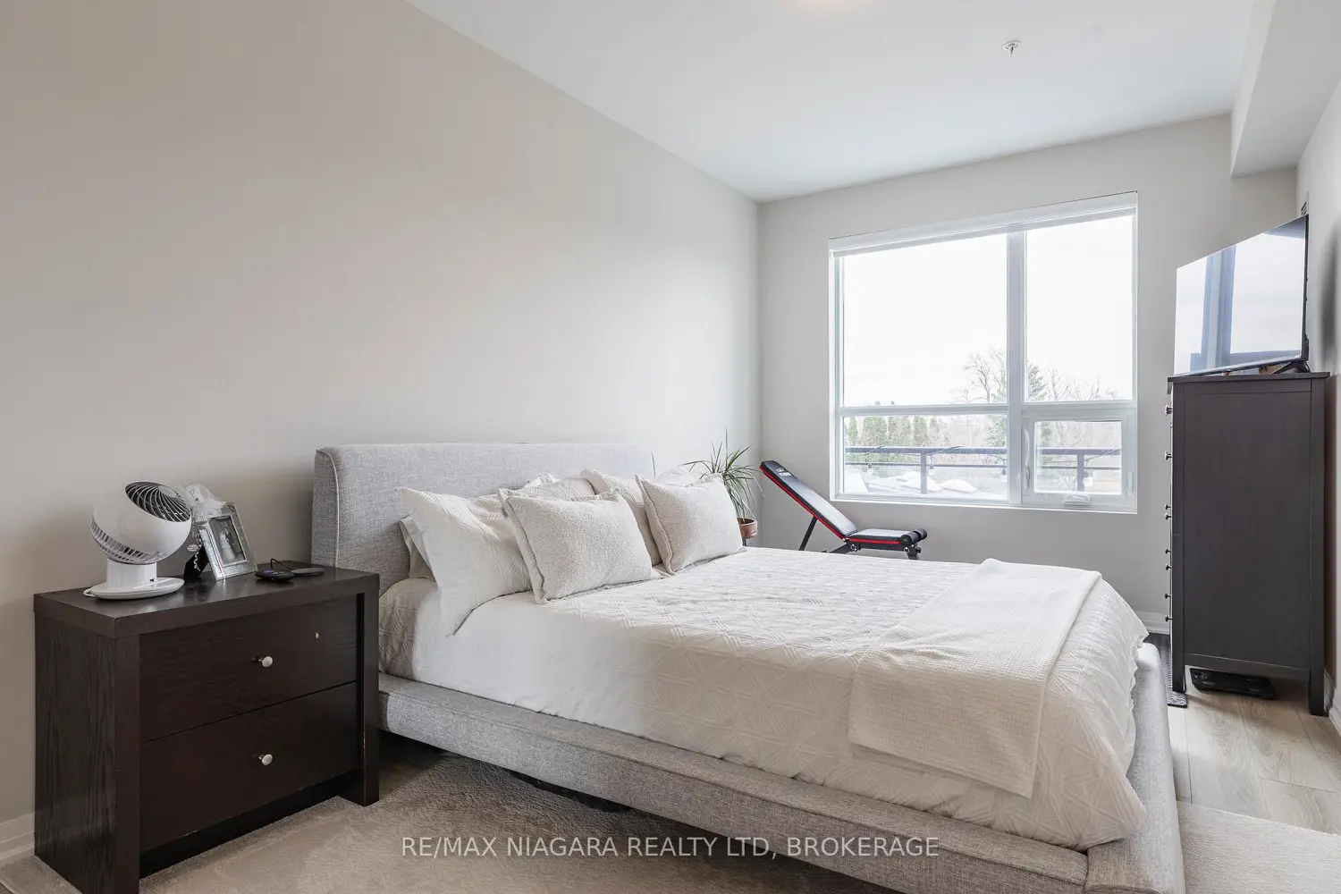 Additional image 9 of 120 Springvalley Crescent 208