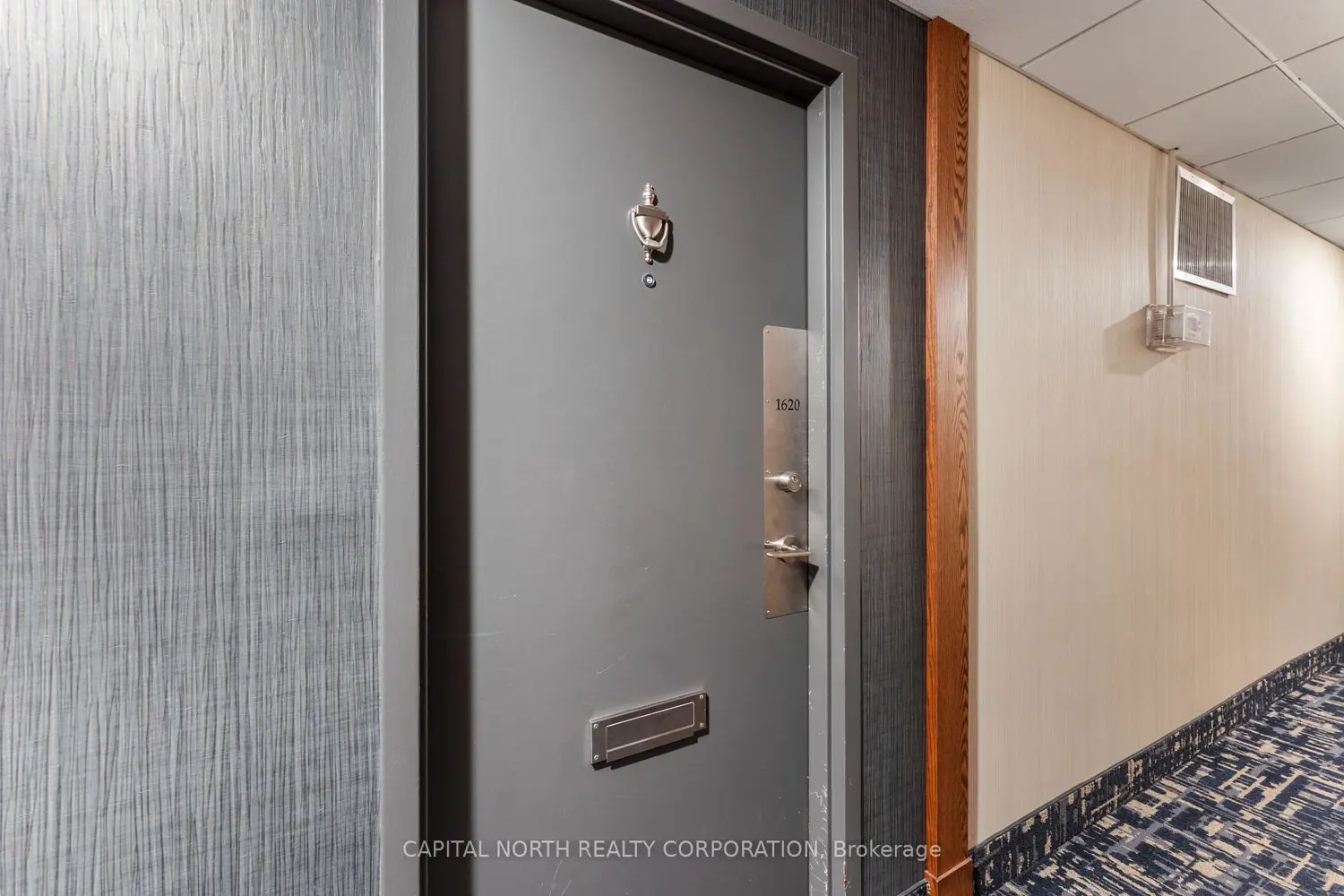 551 The West Mall 1620