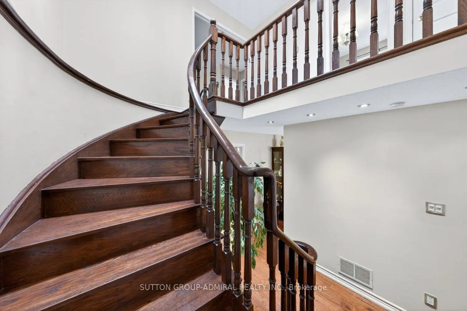 Additional image 11 of 126 Redondo Drive