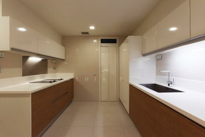 Additional image 4 of 18 Marina Boulevard