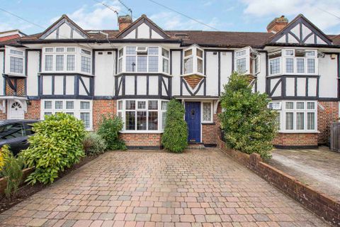 Barnfield Avenue, Kingston Upon Thames KT2