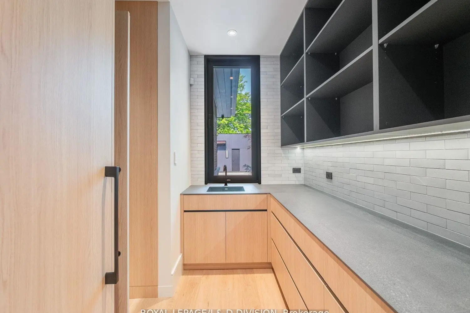 5 Fidelia Avenue photo 5