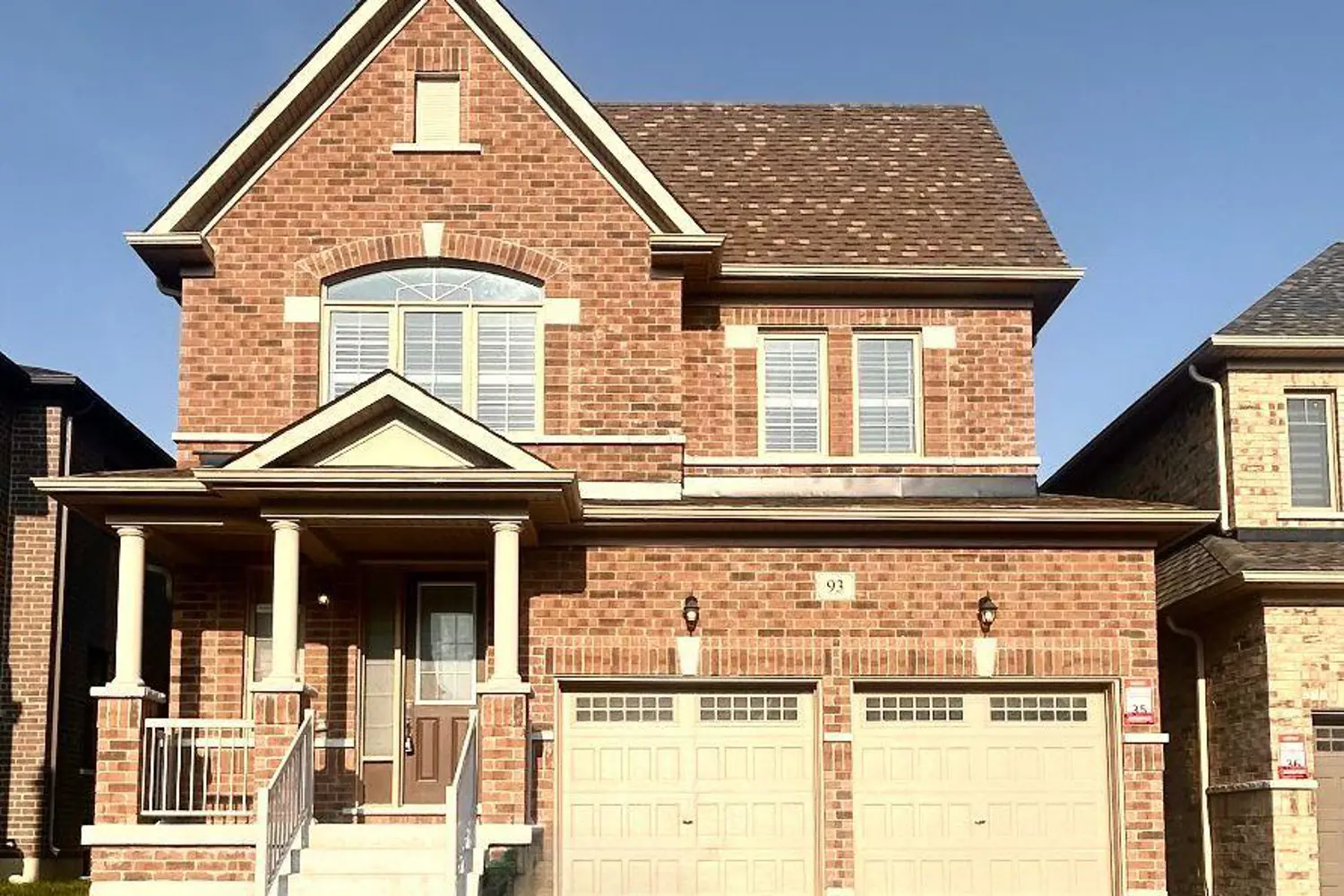 93 Wamsley Crescent