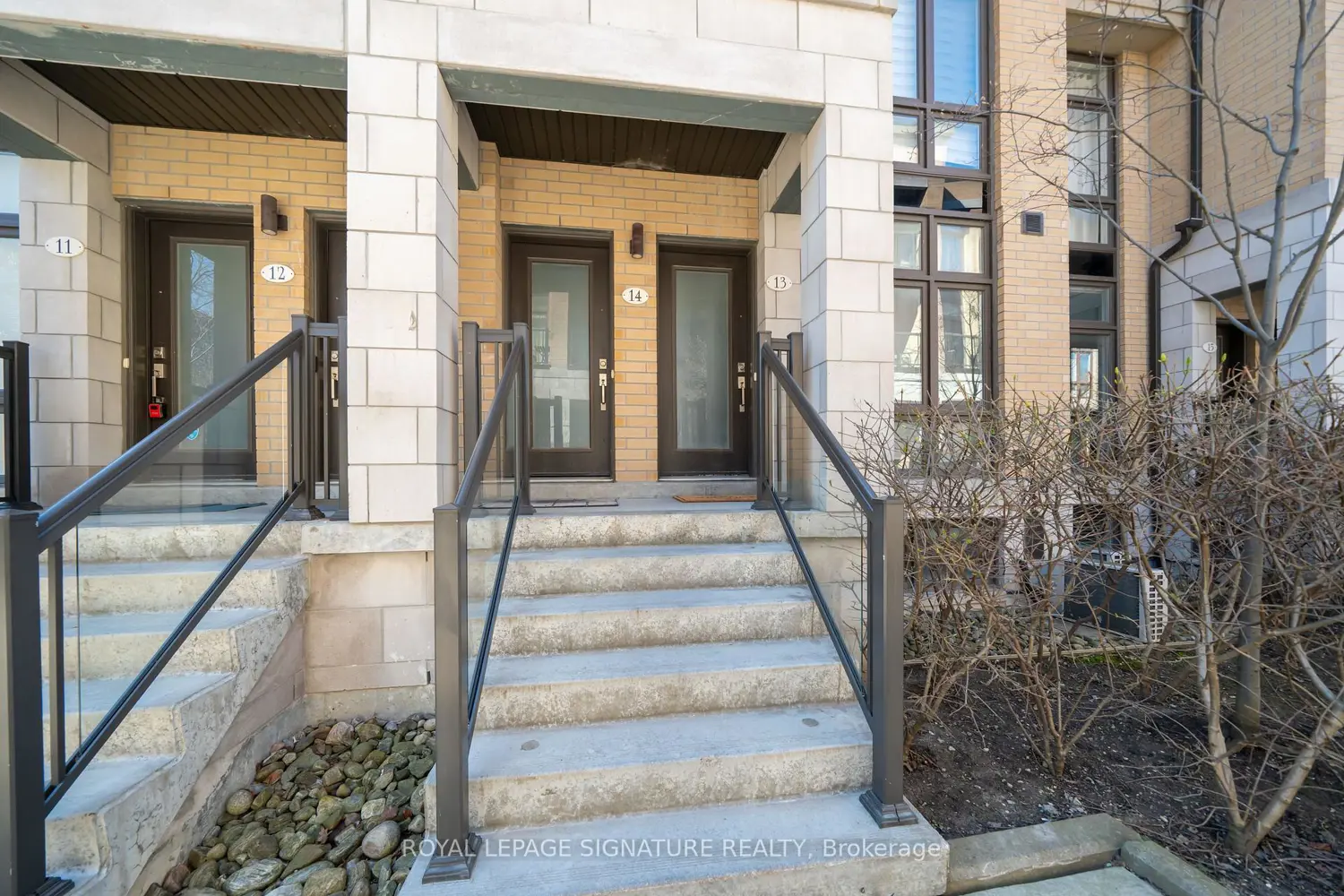 11 Eldora Avenue 13 photo 3