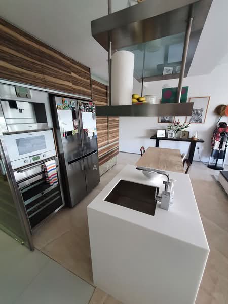 Additional image 2 of 48 Marine Parade Road