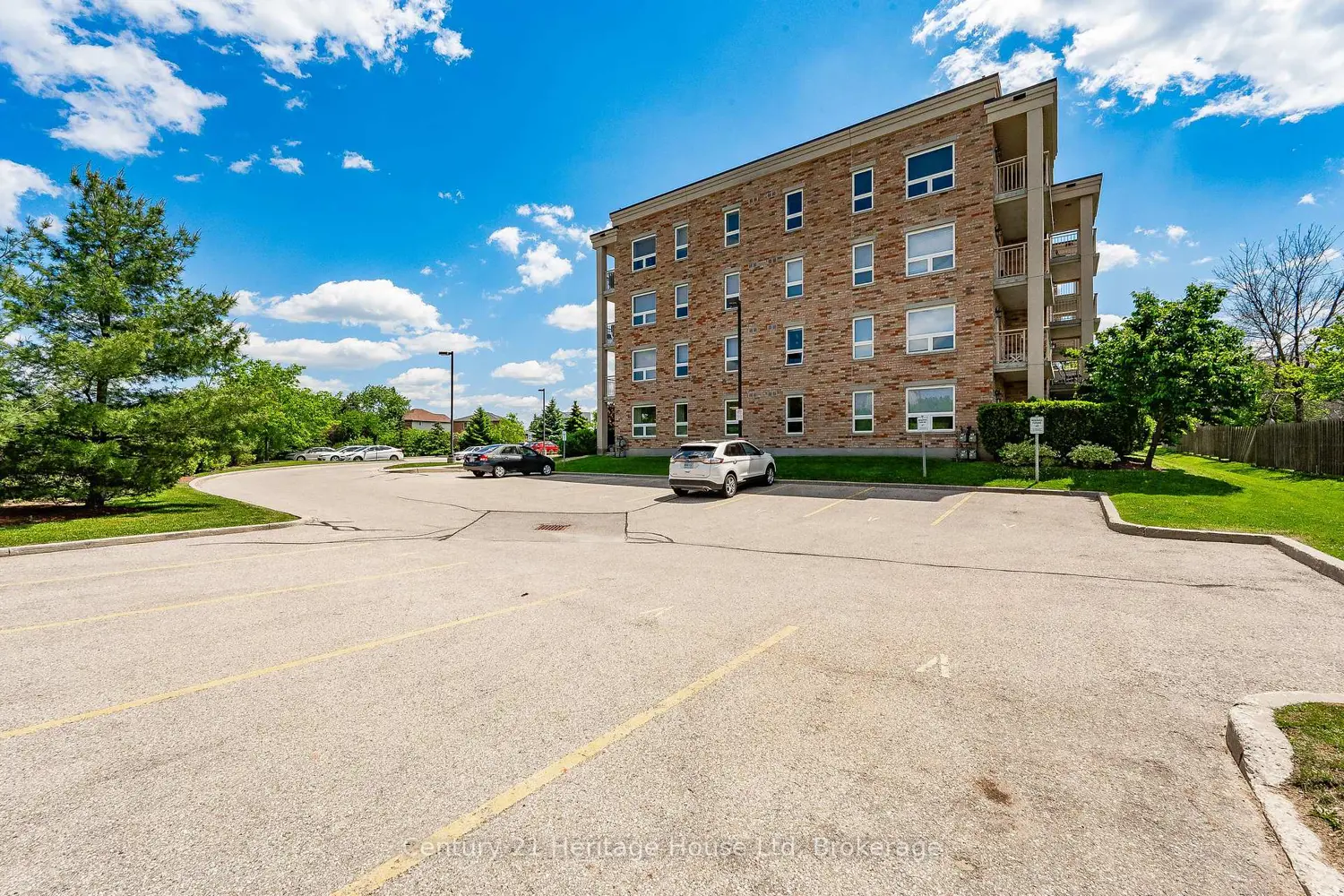 901 Paisley Road 207 photo 2