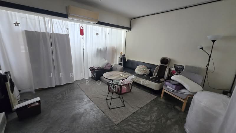 133 Geylang East Avenue 1
