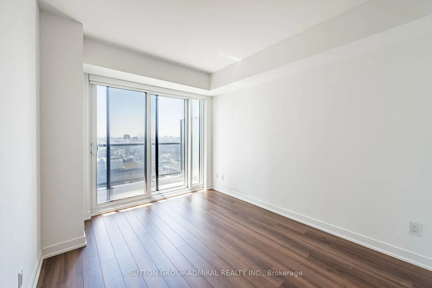 Additional image 6 of 30 Samuel Wood Way 1311
