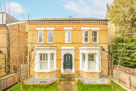 Edge Hill, Wimbledon SW19