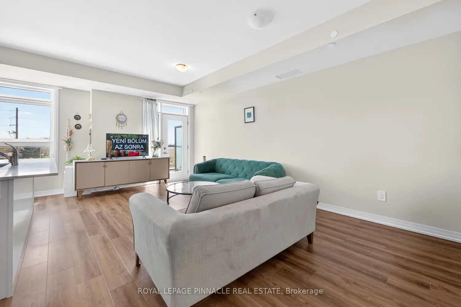 1585 Rose Way 103 photo 5