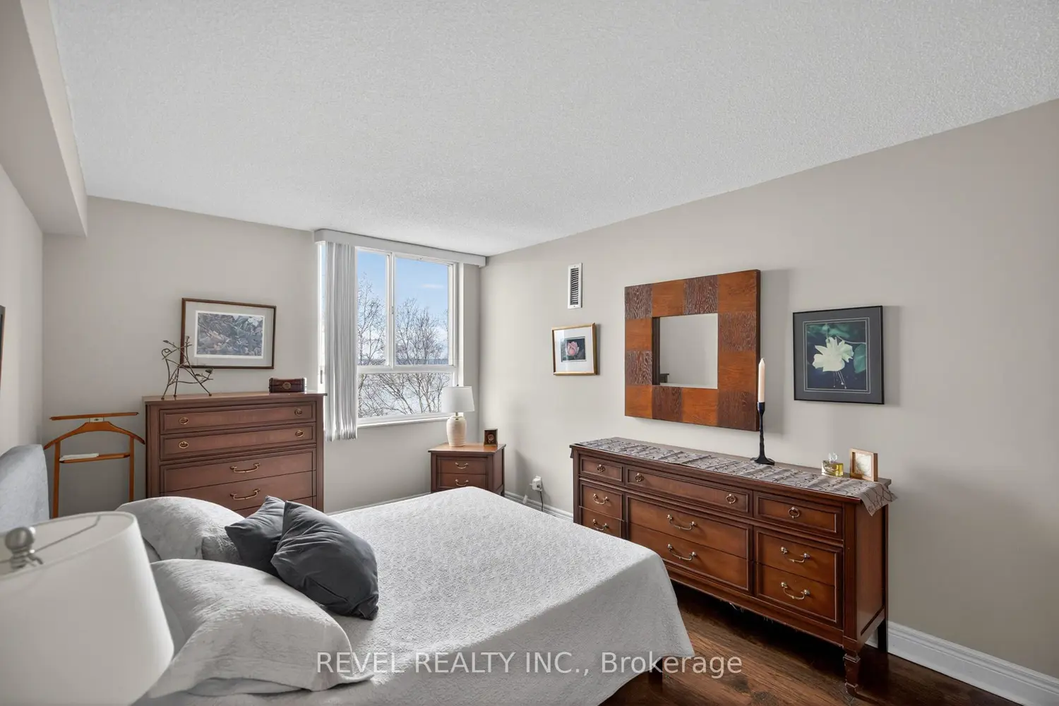 Additional image 15 of 5280 Lakeshore Road 506