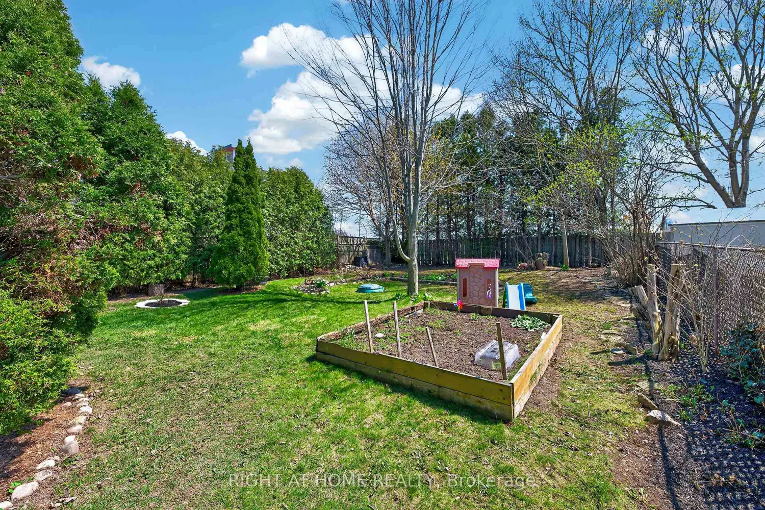 Additional image 18 of 22 Vance Crescent