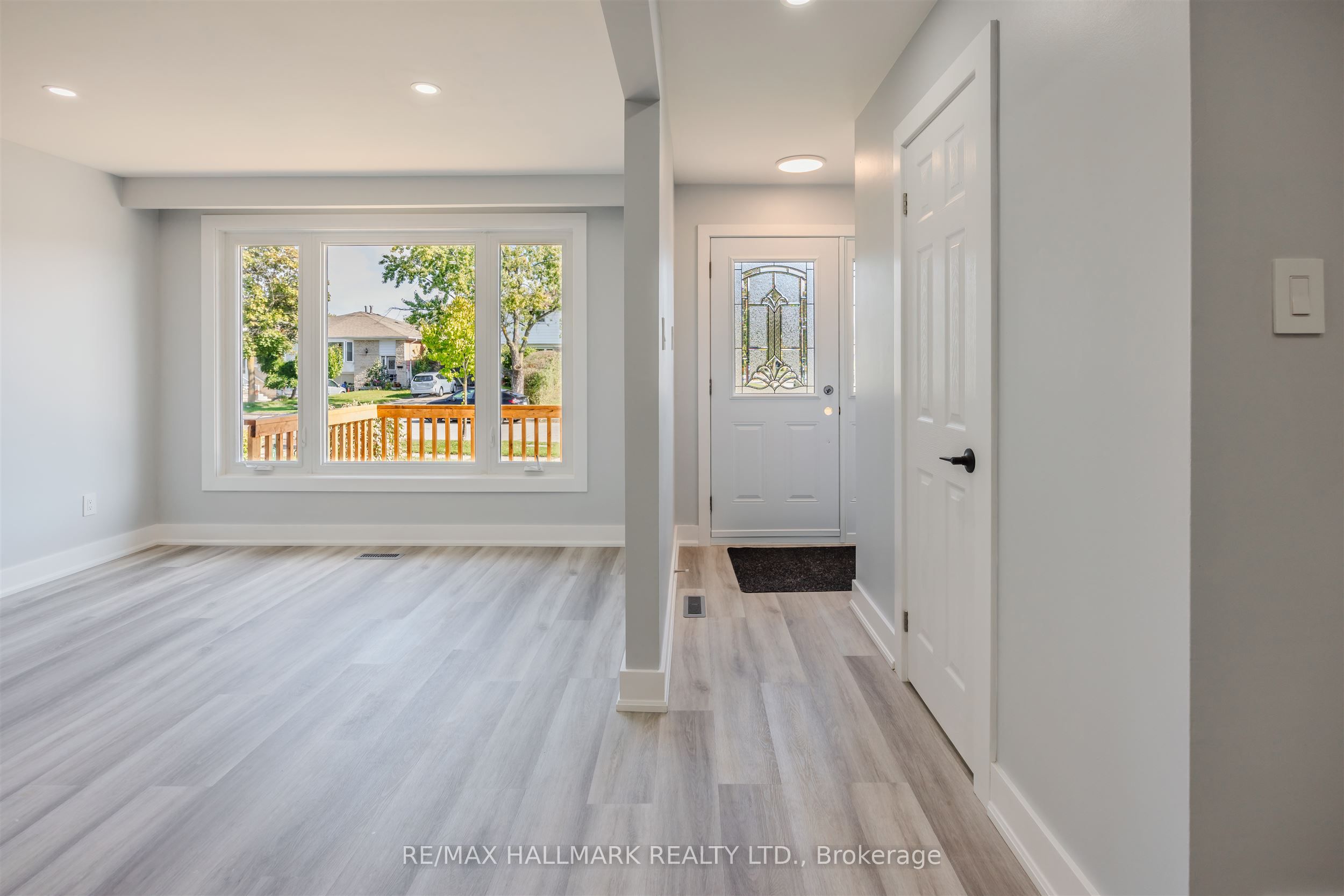 Additional image 5 of 2126 Pashak Court, Mississauga, ON, L5A 1H7