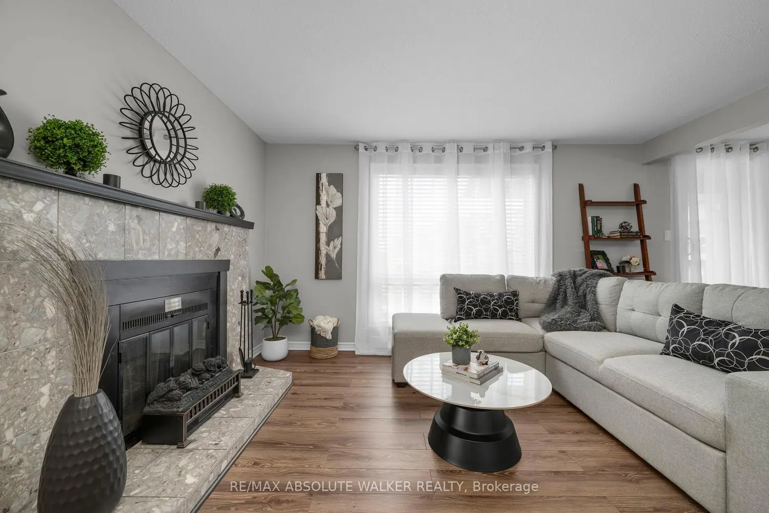782 St. Andre Drive 38B photo 5