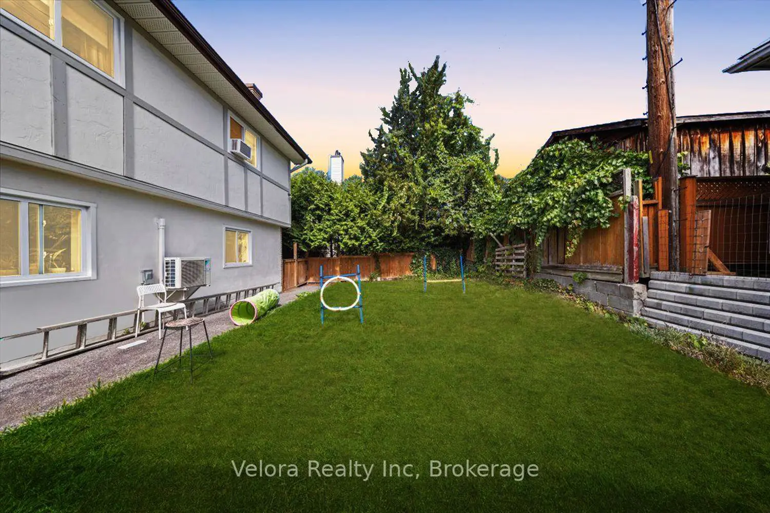 Additional image 12 of 301 Zephyr Avenue
